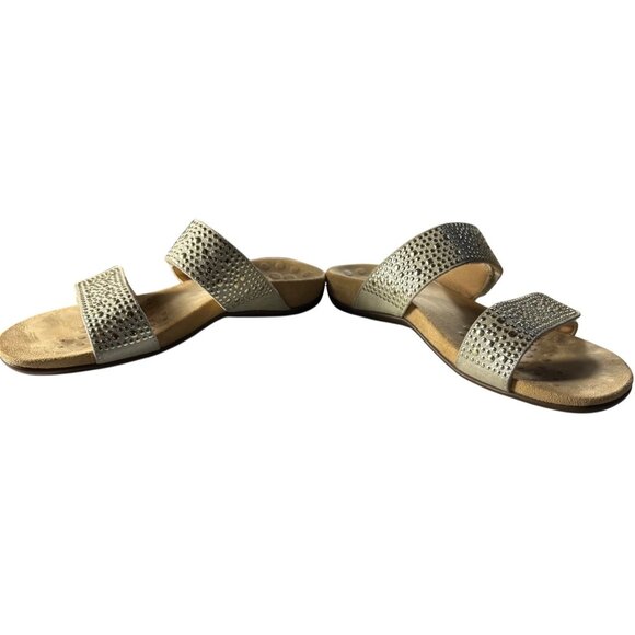 Womens Size 8 Vionic Slide Sandals Arch Support Beige Studded Design - Picture 12 of 12
